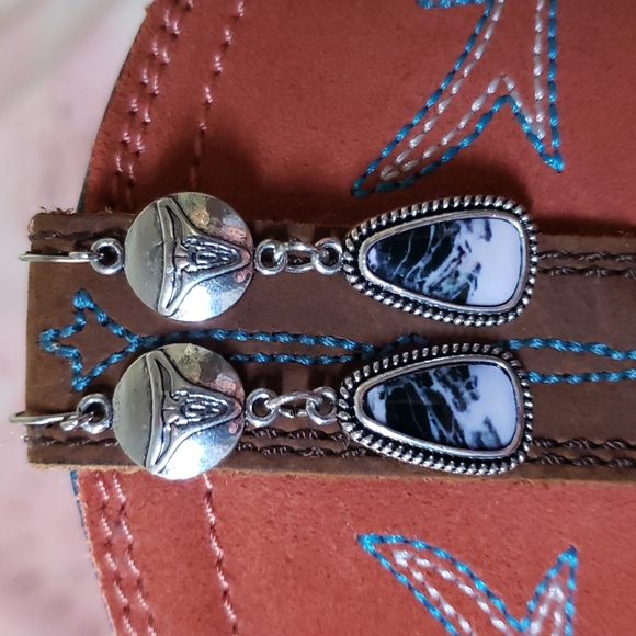 Steer Head Earrings. Longhorn Bull Head Cow Head. Cowgirl Vaquera Western Rodeo - Picture 8 of 8